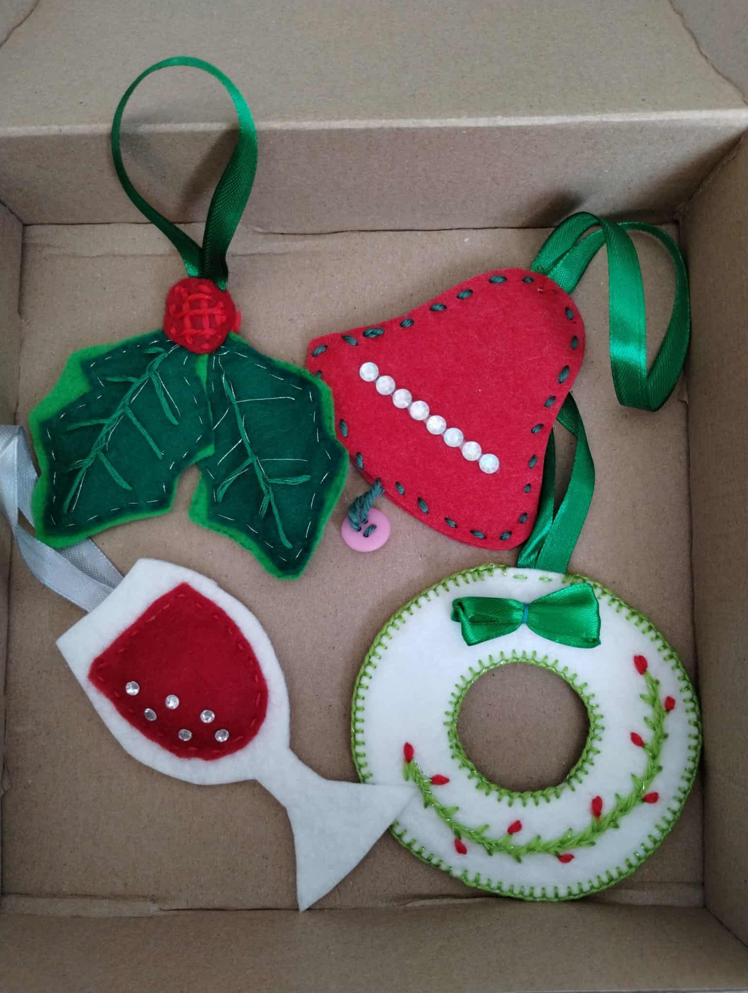 Set decoratiuni craciun handmade 14 Set decoratiuni Craciun Handmade colectie 14 - imagine 1
