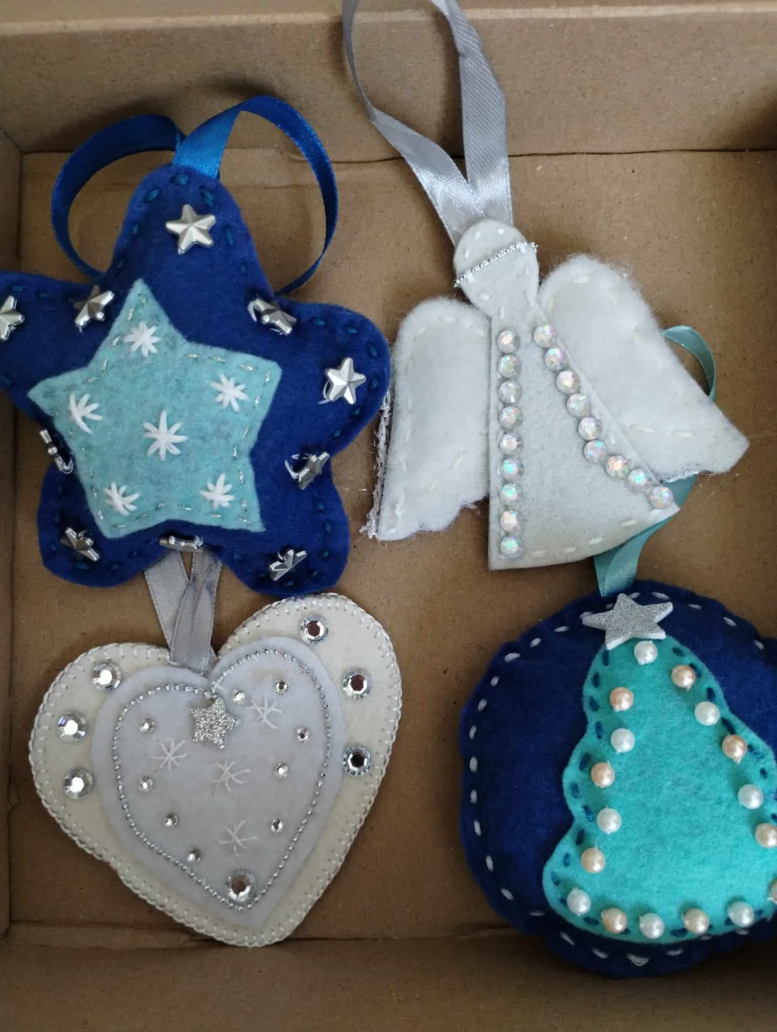 Set decoratiuni craciun handmade 15 Set decoratiuni Craciun Handmade colectie 15 - imagine 1