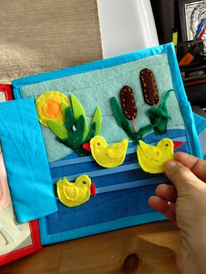 Quiet Book „Unicornul”, Quiet Book Montessori, Jucărie educativă, Quiet Book de activități - imagine 10