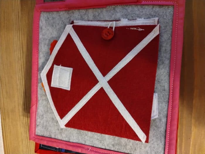 Quiet book handmade din fetru "Soricelul" - imagine 7